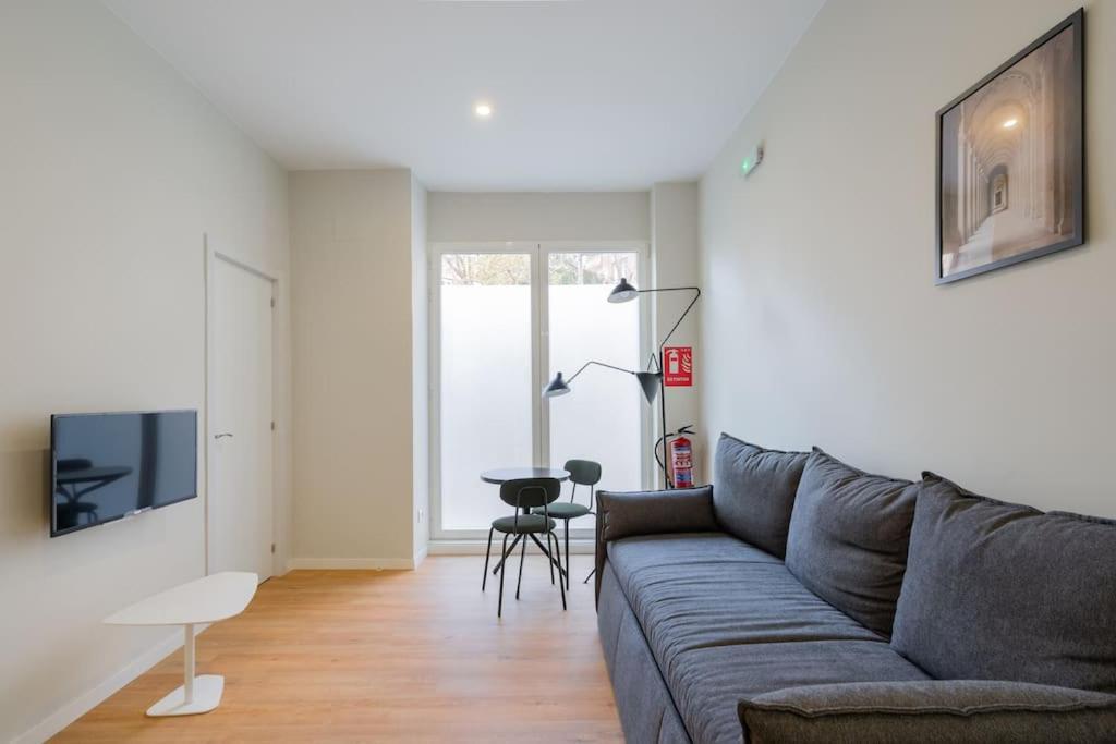Ideal Flat For 2 Pax -F Fpo1 马德里 外观 照片